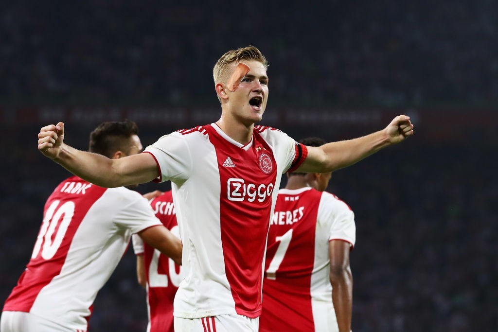 Ajax's 19-year-old defender Matthijs De Ligt might prefer a move to Barcelona over Manchester United. (Photo courtesy: Dean Mouhtaropoulos/AFP/Getty)