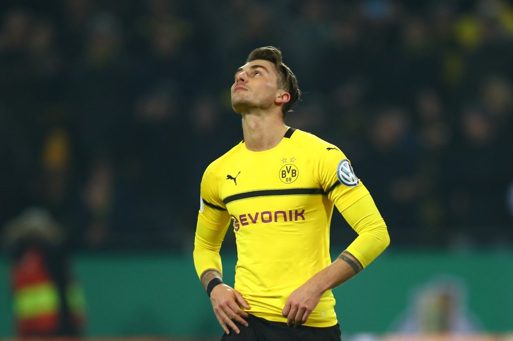 DORTMUND, GERMANY - FEBRUARY 05: Maximilian Philipp of Borussia Dortmund looks dejected after missing a penalty during the DFB Cup match between Borussia Dortmund and Werder Bremen at Signal Iduna Park on February 5, 2019 in Dortmund, Germany. (Photo by Maja Hitij/Bongarts/Getty Images)
