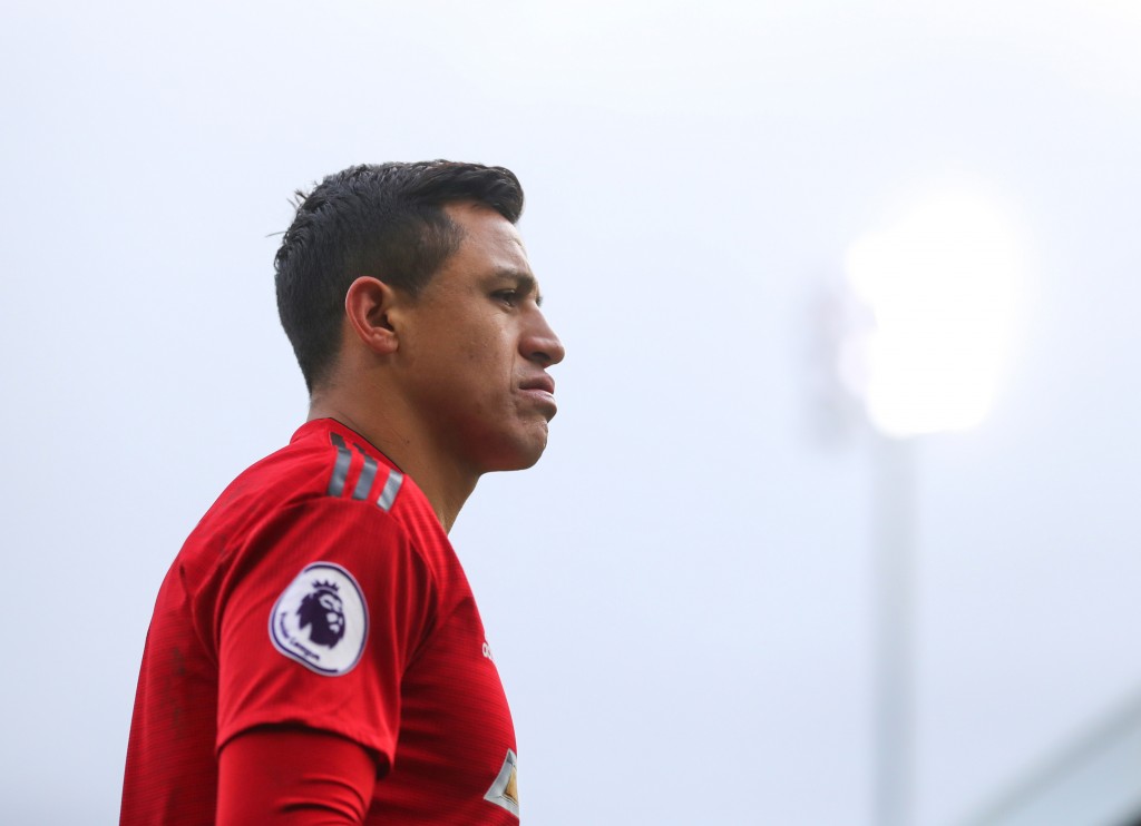 Time running out for Alexis Sanchez (Photo by Catherine Ivill/Getty Images)