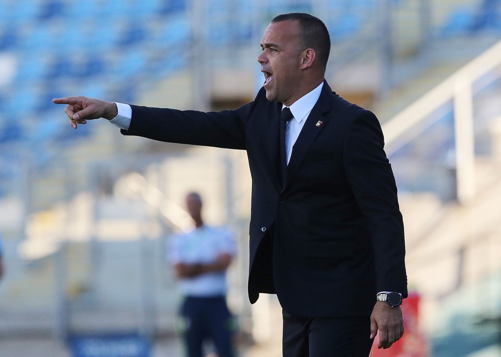This picture taken on January 21, 2019 shows Venezuela's head coach Rafael Dudamel gesturing during their South American U-20 football match against Brazil at El Teniente stadium in Rancagua, Chile. - Dudamel, the leader of Venezuelan football succesful process, crowned with a sub-championship in the last U-20 World Cup, assures that "commitment" has been the key to the success and the empathy that the team wakes up in its people. (Photo by CLAUDIO REYES / AFP) (Photo credit should read CLAUDIO REYES/AFP/Getty Images)