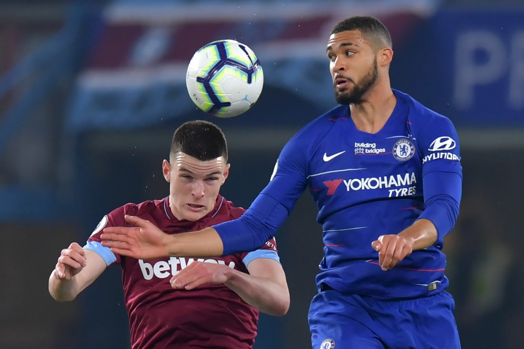 Loftus-Cheek was dominant in midfield. (Photo by Olly Greenwood/AFP/Getty Images)