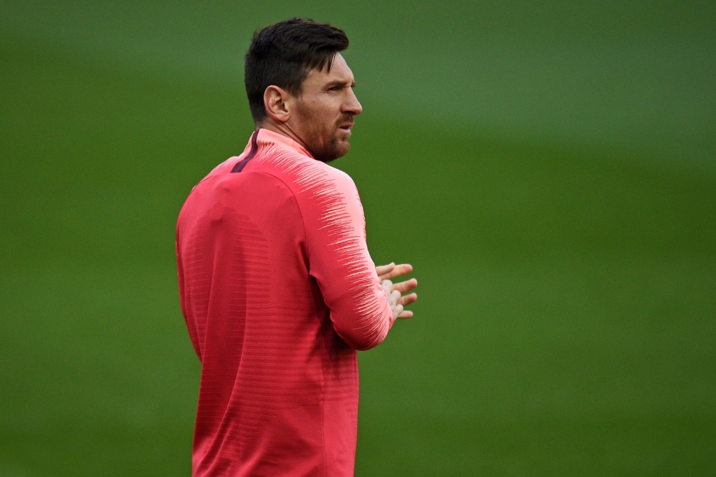 Can Manchester United stop the Messi juggernaut? (Photo by OLI SCARFF/AFP/Getty Images)