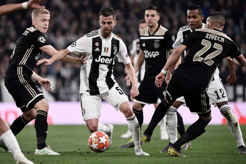 Pjanic impressed for Juventus (Photo by MARCO BERTORELLO/AFP/Getty Images)