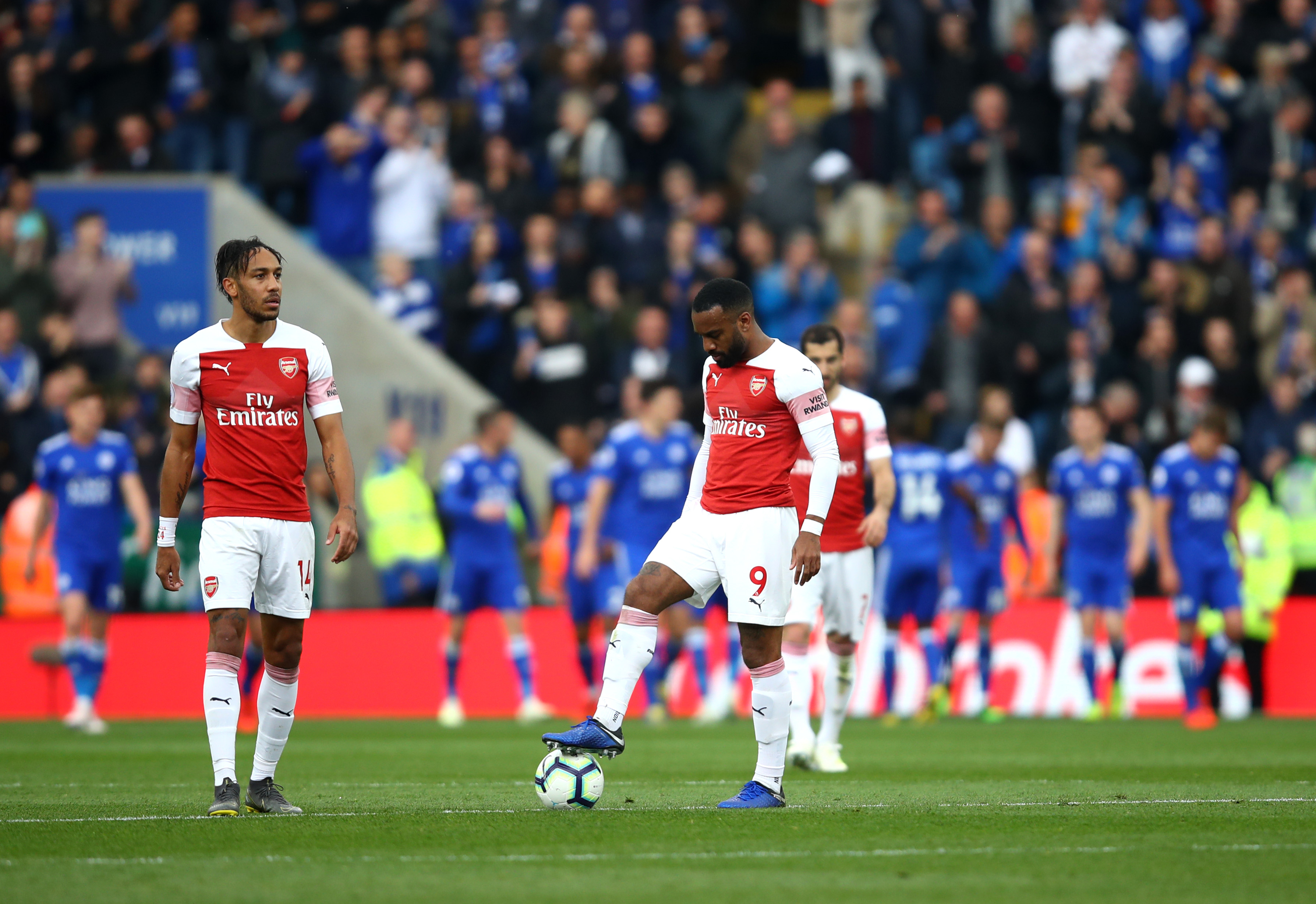 Lacazette and Aubameyang tried, but failed! (Photo courtesy: AFP/Getty)