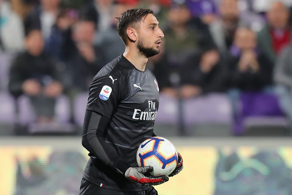 FLORENCE, ITALY - MAY 11: Gianluigi Donnarumma of AC Milan in action during the Serie A match between ACF Fiorentina and AC Milan at Stadio Artemio Franchi on May 11, 2019 in Florence, Italy. (Photo by Gabriele Maltinti/Getty Images)