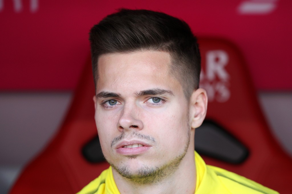 MUNICH, GERMANY - APRIL 06: Julian Weigl of Borussia Dortmund looks on prior to the Bundesliga match between FC Bayern Muenchen and Borussia Dortmund at Allianz Arena on April 06, 2019 in Munich, Germany. (Photo by Adam Pretty/Bongarts/Getty Images)