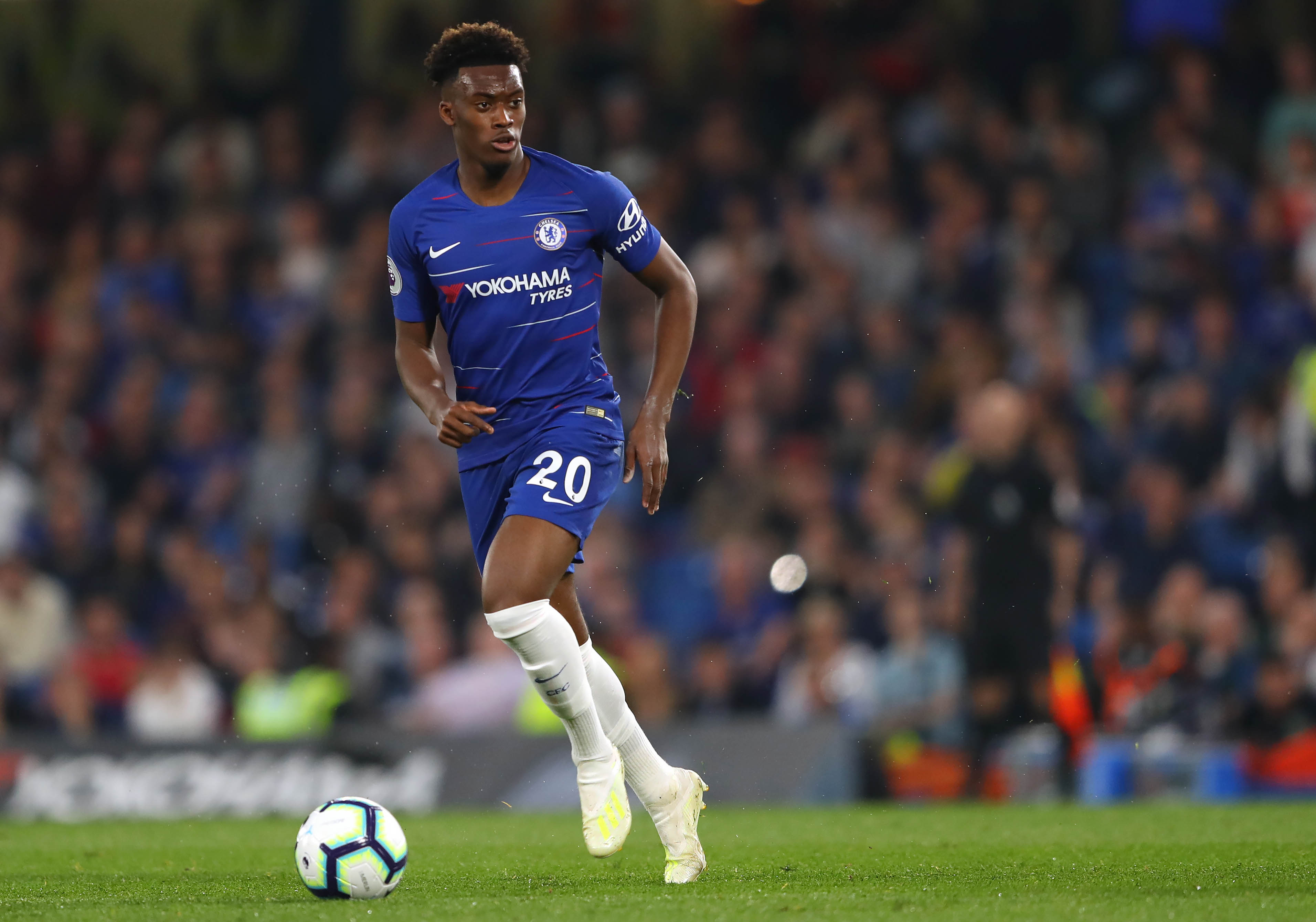 Callum Hudson-Odoi looks set to stay put at Chelsea. (Photo courtesy: AFP/Getty)