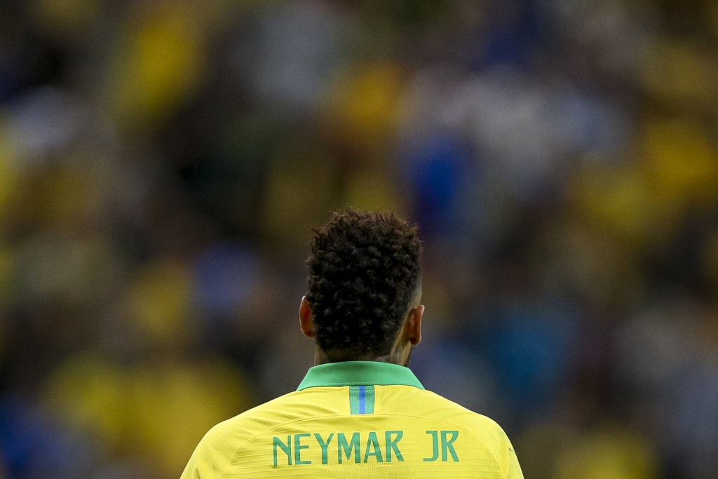 BRASILIA, BRAZIL - JUNE 05: Neymar Jr. of Brazil reacts during the International Friendly Match between Brazil and Qatar at Mane Garrincha Stadium on June 5, 2019 in Brasilia, Brazil. (Photo by Buda Mendes/Getty Images)