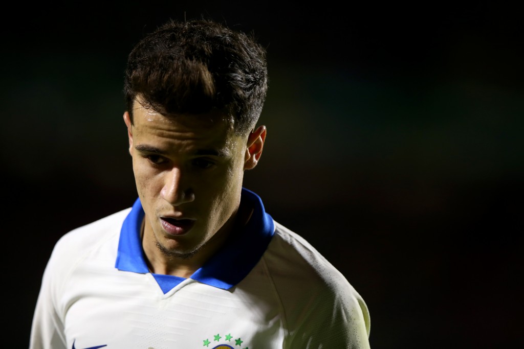 SAO PAULO, BRAZIL - JUNE 14: Philippe Coutinho of Brazil looks on during the Copa America Brazil 2019 group A match between Brazil and Bolivia at Morumbi Stadium on June 14, 2019 in Sao Paulo, Brazil. (Photo by Alexandre Schneider/Getty Images)