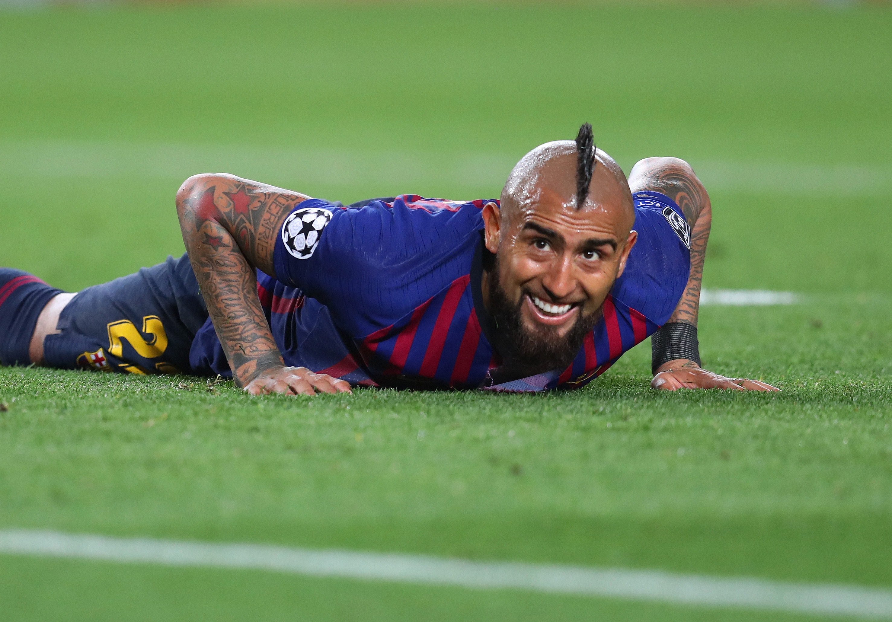 To go to Inter or stay at Barcelona? (Photo courtesy: AFP/Getty)