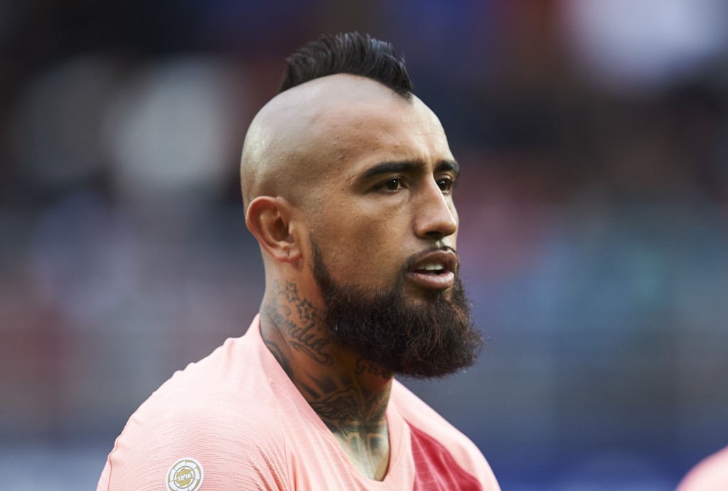 EIBAR, SPAIN - MAY 19: Arturo Vidal of FC Barcelona reacts during the La Liga match between SD Eibar and FC Barcelona at Ipurua Municipal Stadium on May 19, 2019 in Eibar, Spain. (Photo by Juan Manuel Serrano Arce/Getty Images)