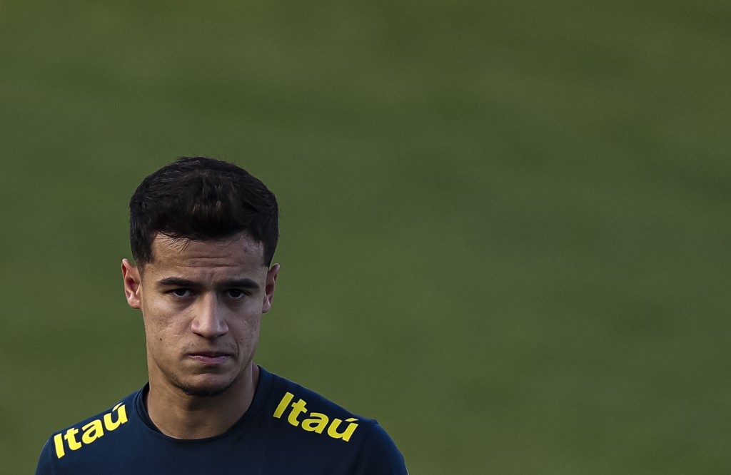 TERESOPOLIS, BRAZIL - MAY 29: Philippe Coutinho looks on during a training session of the Brazilian national football team at the squad's Granja Comary training complex on May 29, 2019 in Teresopolis, Brazil. (Photo by Buda Mendes/Getty Images)