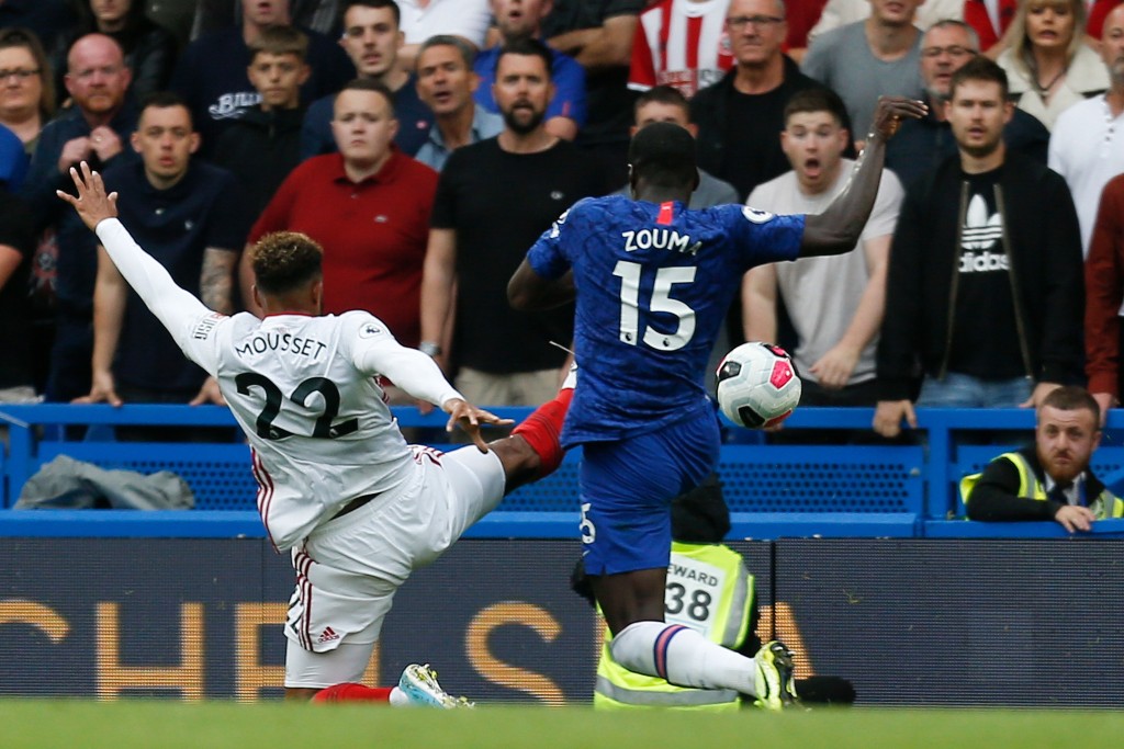 Zouma's own goal cost Chelsea a win (Photo by IAN KINGTON/AFP/Getty Images)
