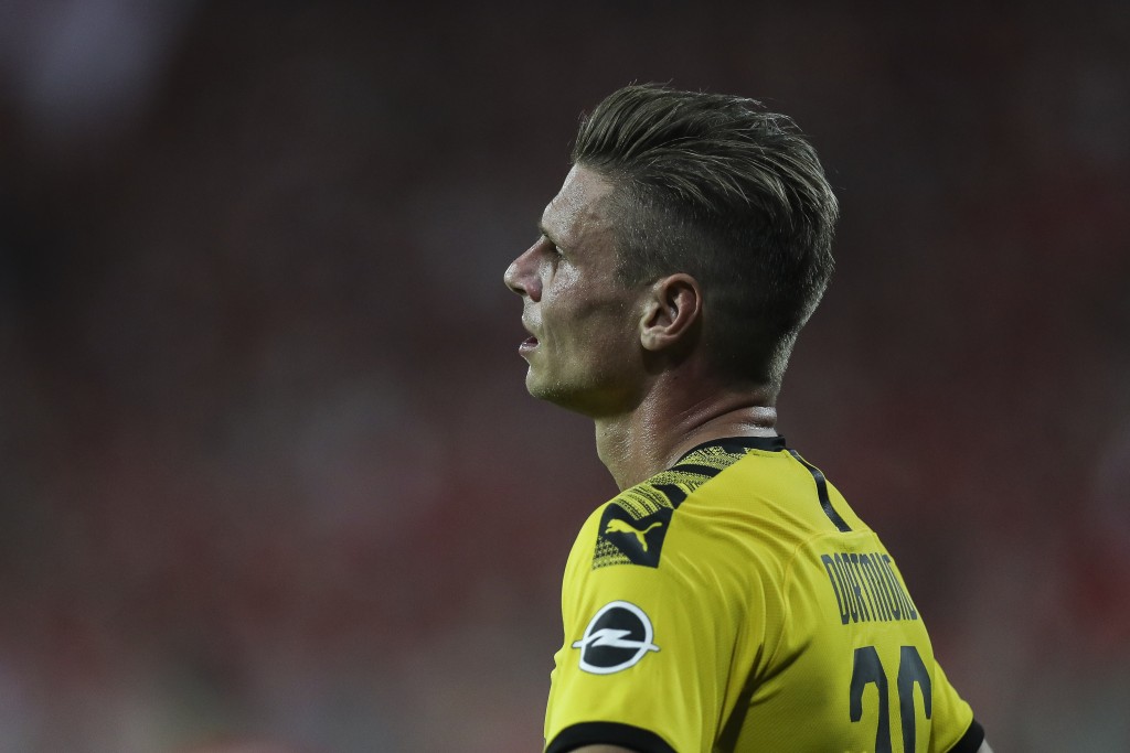 BERLIN, GERMANY - AUGUST 31: Lukasz Piszczek of Dortmund looks on during the Bundesliga match between 1. FC Union Berlin and Borussia Dortmund at Stadion An der Alten Foersterei on August 31, 2019 in Berlin, Germany. (Photo by Maja Hitij/Bongarts/Getty Images)