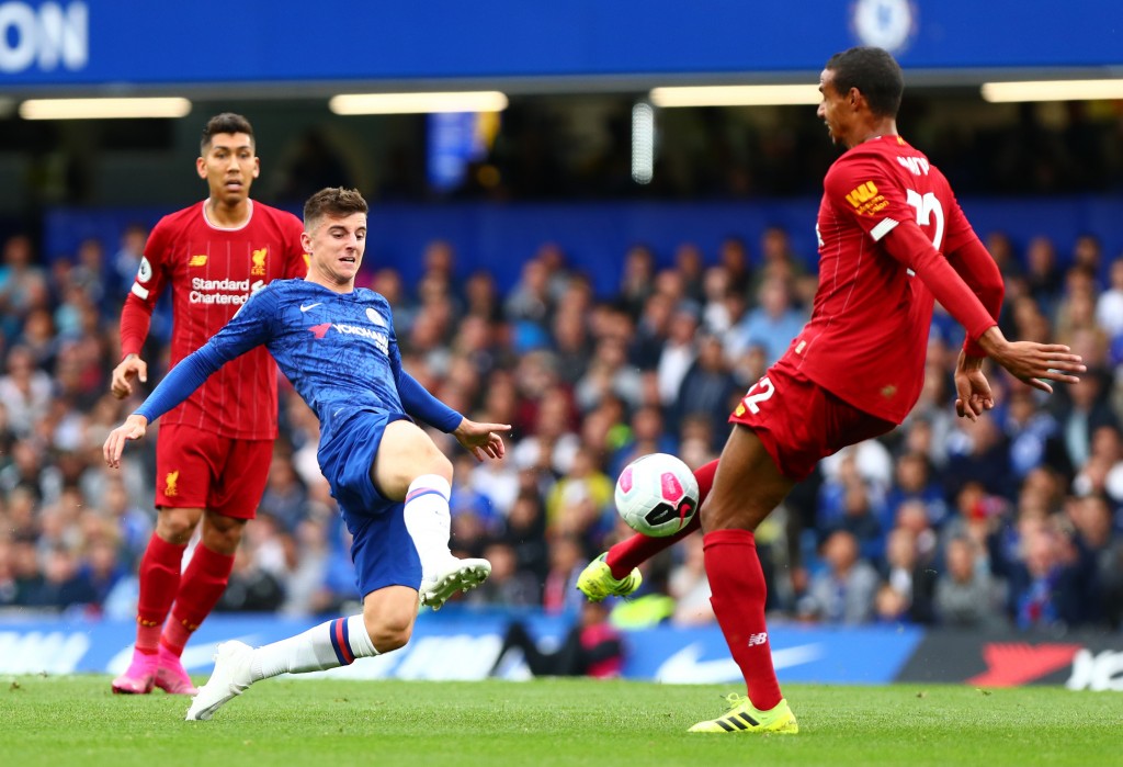 Mount was clearly not fully fit. (Photo by Dan Istitene/Getty Images)