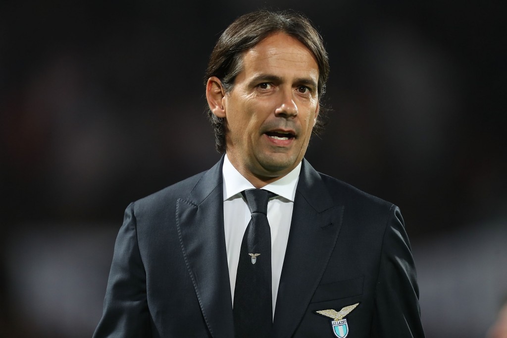 FLORENCE, ITALY - OCTOBER 27: Simone Inzaghi manager of SS Lazio looks on during the Serie A match between ACF Fiorentina and SS Lazio at Stadio Artemio Franchi on October 27, 2019 in Florence, Italy. (Photo by Gabriele Maltinti/Getty Images)