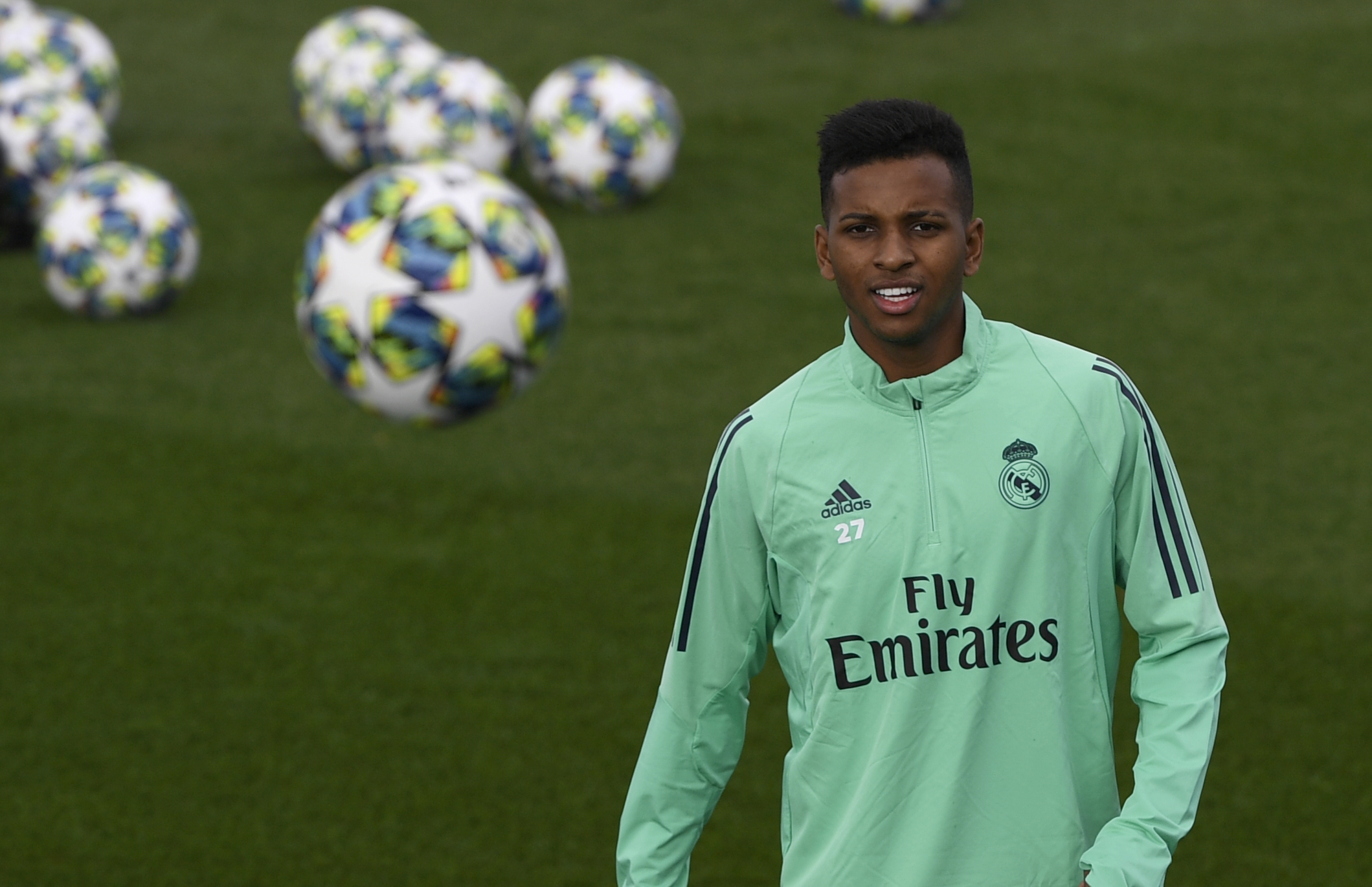 Rodrygo Goes turned down offers from England. (Photo by Pierre-Philippe Marcou/AFP via Getty Images)