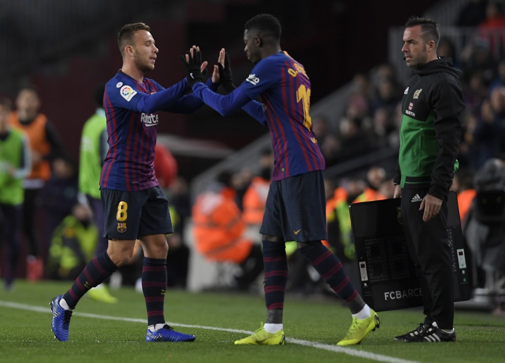 Will Dembele reunite with Arthur at Juventus? (Photo by Lluis Gene/AFP via Getty Images)