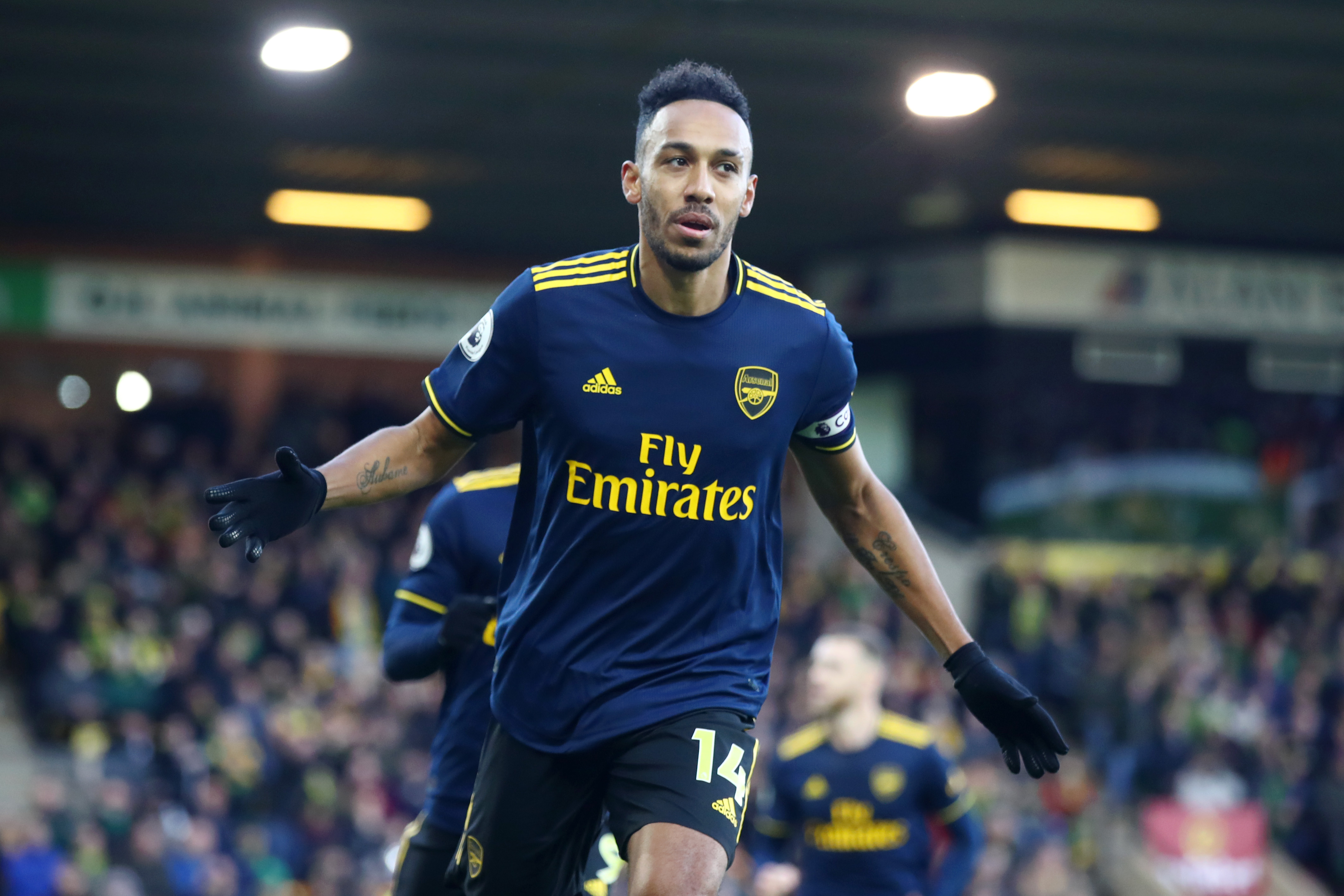 Man City suggested to sign Aubameyang if they miss out on Harry Kane (Photo by Julian Finney/Getty Images)