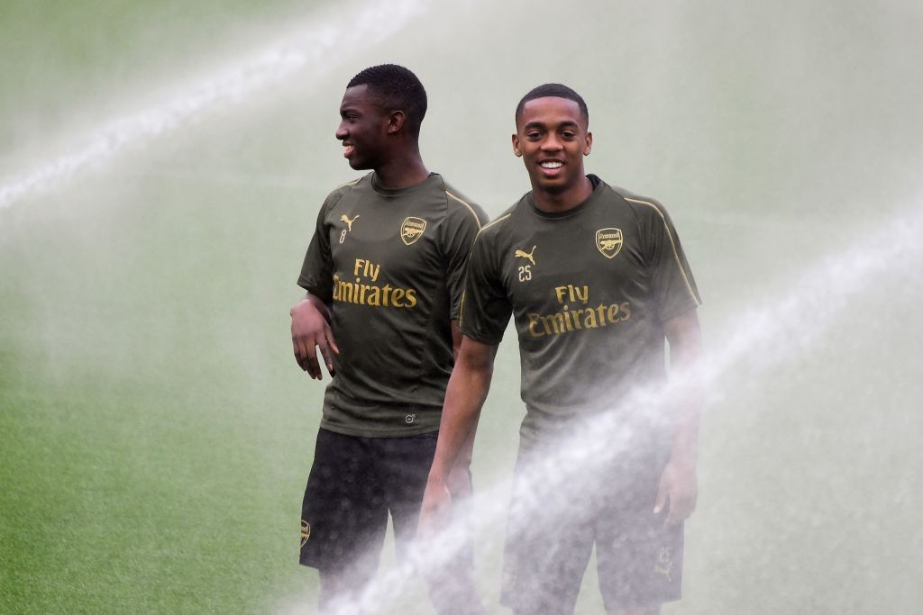 Arsenal's English midfielder Joe Willock (R) and Arsenal's English forward Eddie Nketiah attend a training session at the Mestalla stadium in Valencia on May 8, 2019 on the eve of the UEFA Europa League semi-final second leg football match between Valencia and Arsenal. (Photo by JOSE JORDAN / AFP) (Photo credit should read JOSE JORDAN/AFP via Getty Images)